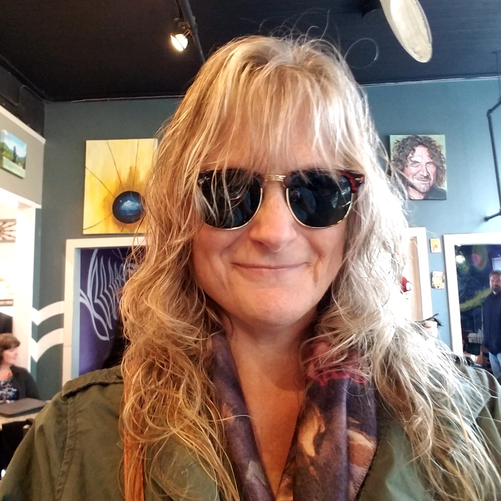Meet your Posher, Rhonda